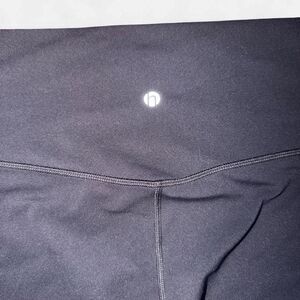 Heynuts Women's Black and Navy Leggings